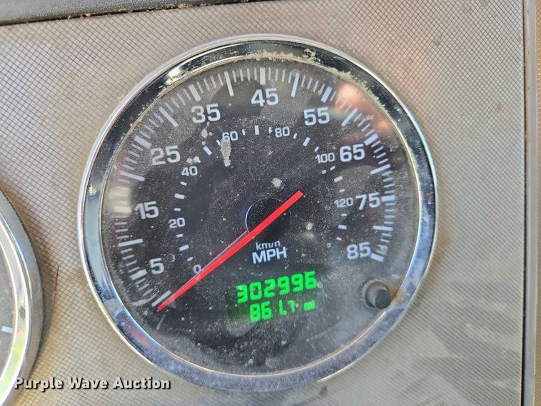 image for item EN8162 2012 Kenworth T370 utility / service truck