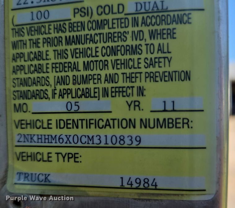 image for item EN8162 2012 Kenworth T370 utility / service truck