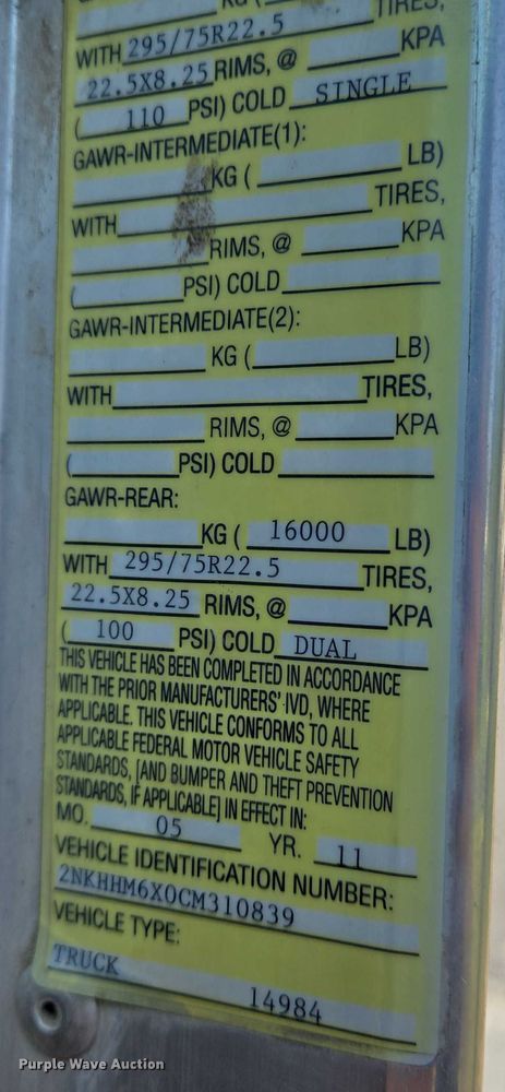 image for item EN8162 2012 Kenworth T370 utility / service truck