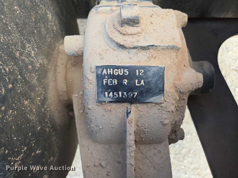 image for item EO0910 2014 Freightliner Business Class M2 digger derrick truck