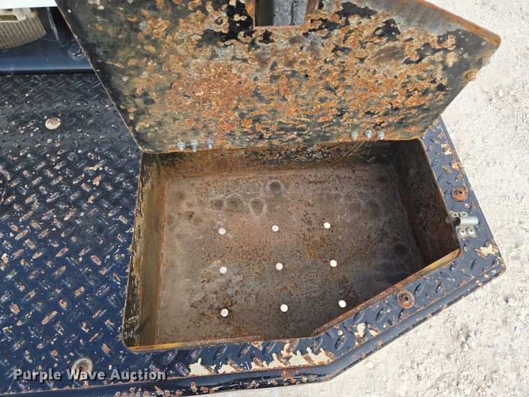 image for item EO0910 2014 Freightliner Business Class M2 digger derrick truck