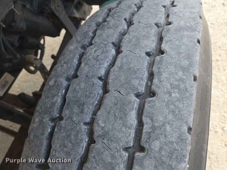 image for item EO0910 2014 Freightliner Business Class M2 digger derrick truck