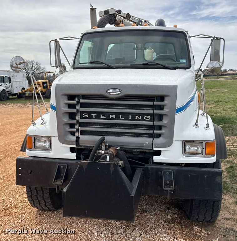 image for item EQ1234 2001 Sterling LT9500 vacuum truck