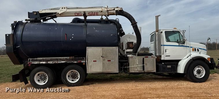 image for item EQ1234 2001 Sterling LT9500 vacuum truck