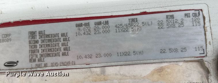 image for item EQ1234 2001 Sterling LT9500 vacuum truck