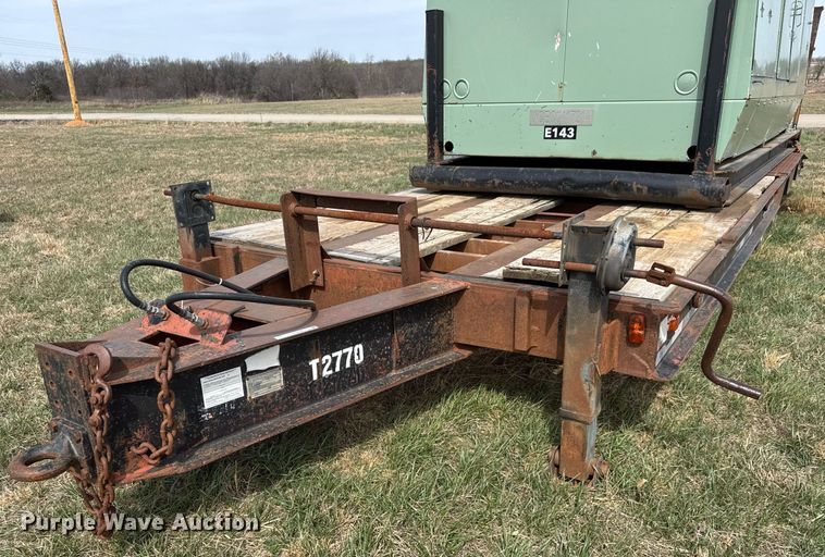 image for item EQ1235 1998 Belshe  T10 equipment trailer and air compressor