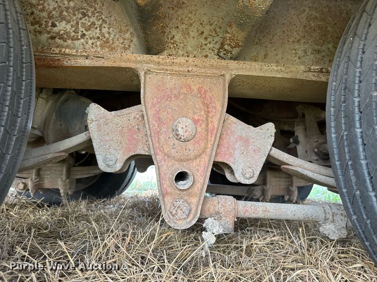 image for item EQ1235 1998 Belshe  T10 equipment trailer and air compressor