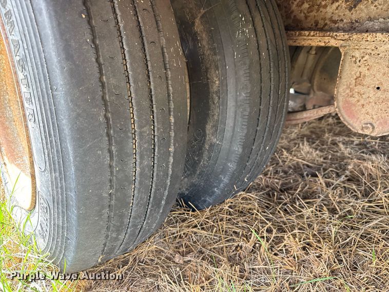 image for item EQ1235 1998 Belshe  T10 equipment trailer and air compressor