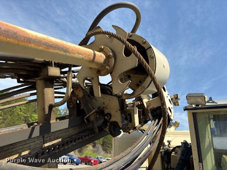 image for item OB9641 Ingersoll Rand ECM-680 crawler drill