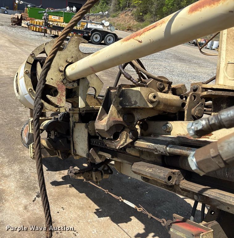 image for item OB9641 Ingersoll Rand ECM-680 crawler drill