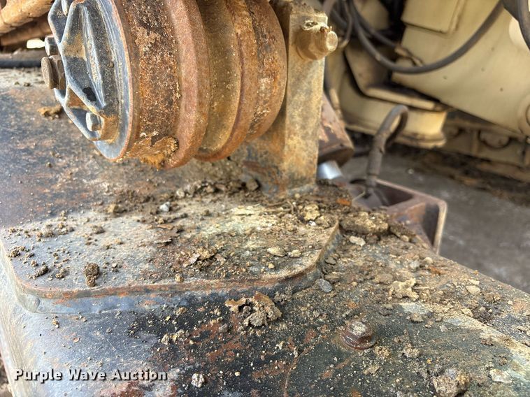 image for item OB9641 Ingersoll Rand ECM-680 crawler drill