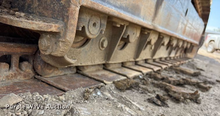 image for item OB9641 Ingersoll Rand ECM-680 crawler drill