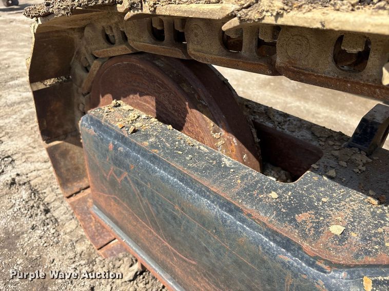 image for item OB9641 Ingersoll Rand ECM-680 crawler drill