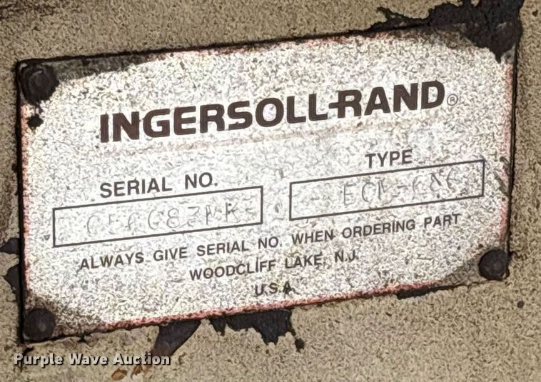 image for item OB9641 Ingersoll Rand ECM-680 crawler drill