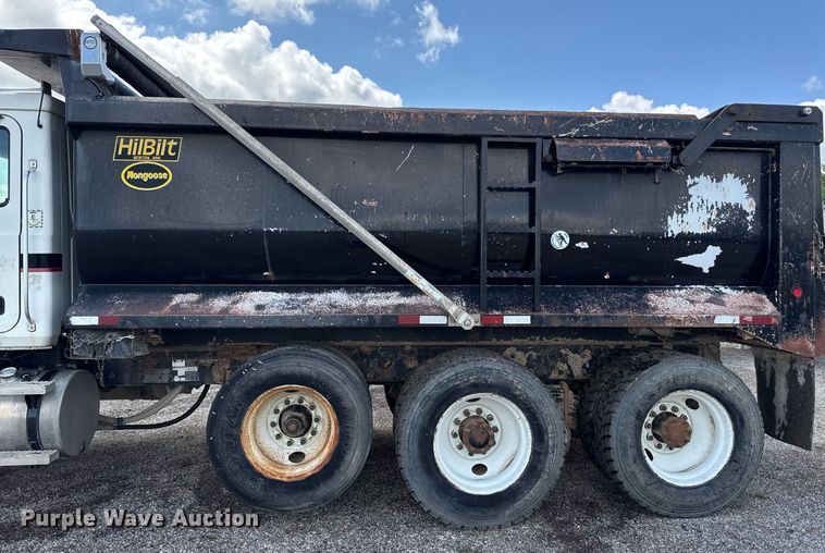 image for item OF9348 2005 Mack CV713 dump truck