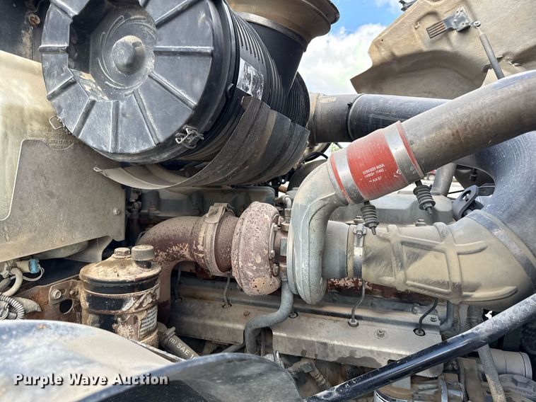 image for item OF9348 2005 Mack CV713 dump truck