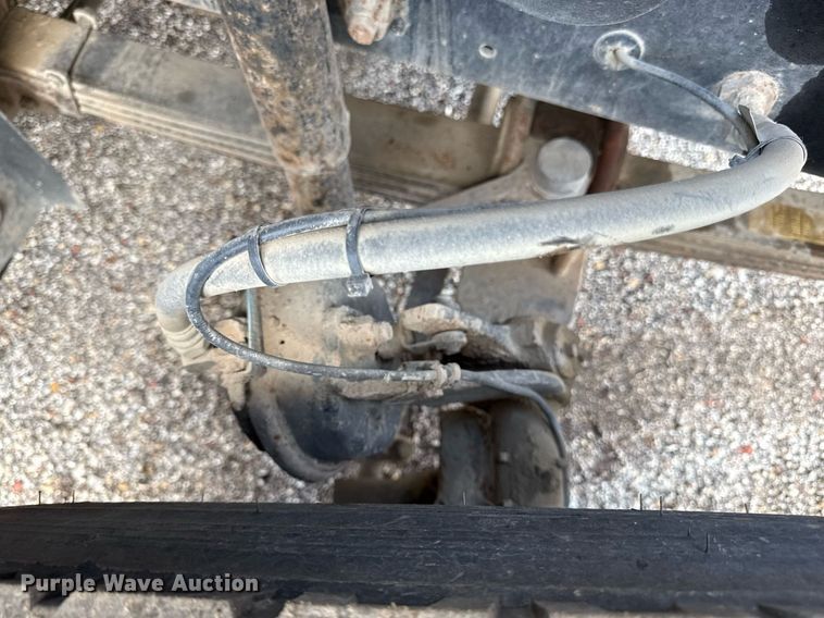 image for item OF9348 2005 Mack CV713 dump truck