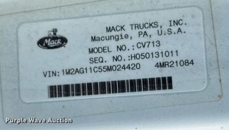 image for item OF9348 2005 Mack CV713 dump truck