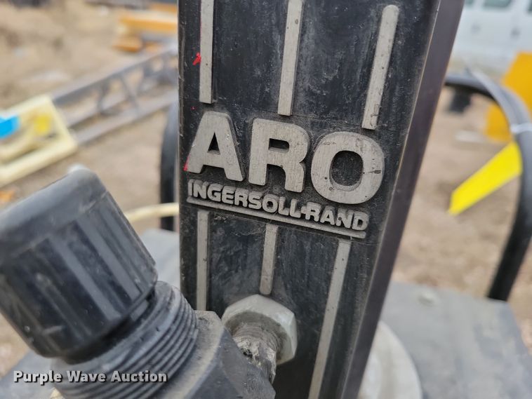 image for item OH9341 Jib