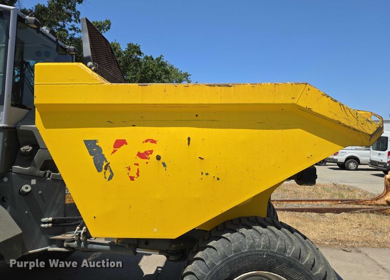 image for item YA0502 2020 Wacker Neuson DV100 site dumper