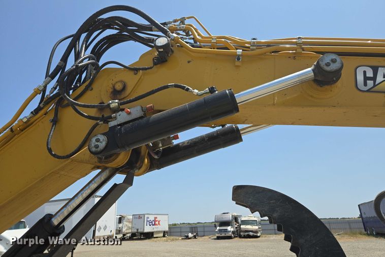 image for item YA0533 2022 Caterpillar 309CR excavator