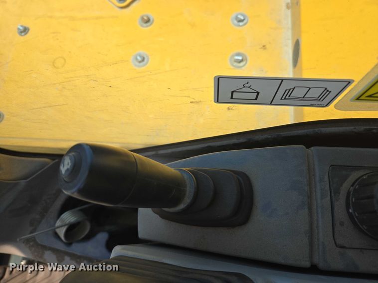 image for item YA0533 2022 Caterpillar 309CR excavator