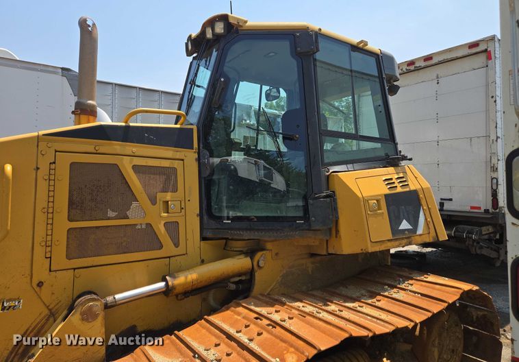 image for item YA0621 2008 Caterpillar D6K LGP dozer