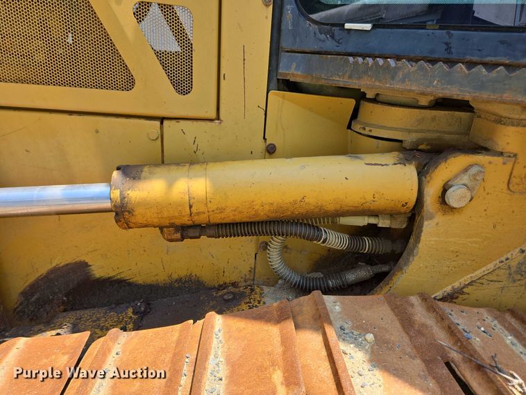image for item YA0621 2008 Caterpillar D6K LGP dozer
