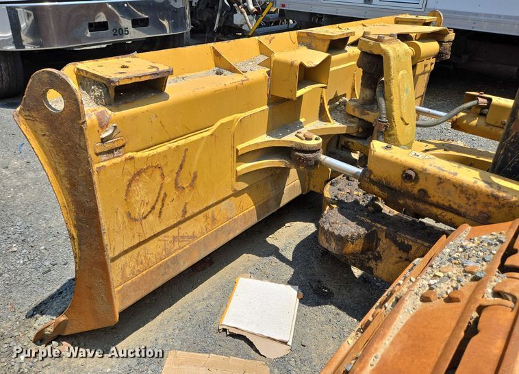 image for item YA0621 2008 Caterpillar D6K LGP dozer