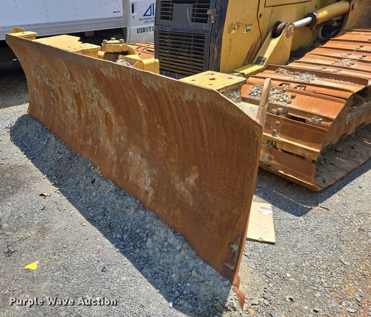 image for item YA0621 2008 Caterpillar D6K LGP dozer