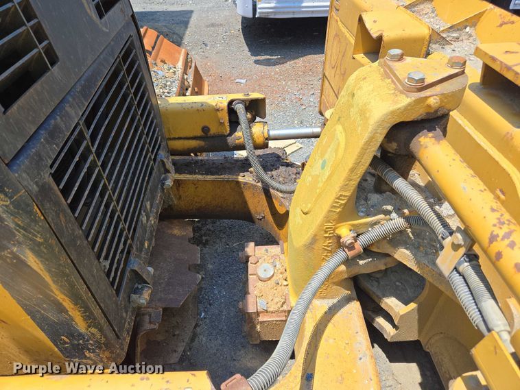 image for item YA0621 2008 Caterpillar D6K LGP dozer