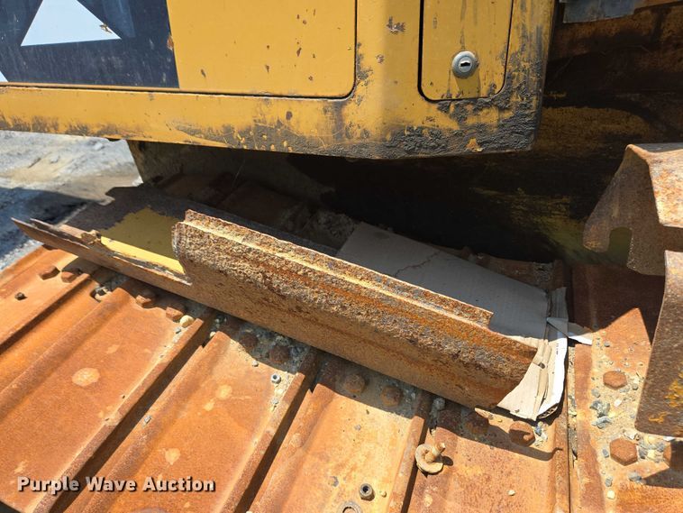 image for item YA0621 2008 Caterpillar D6K LGP dozer