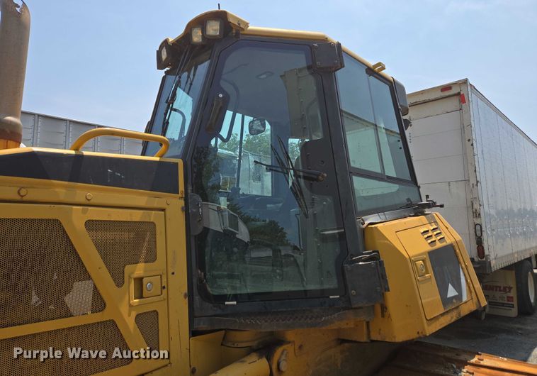 image for item YA0621 2008 Caterpillar D6K LGP dozer