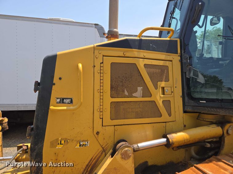 image for item YA0621 2008 Caterpillar D6K LGP dozer