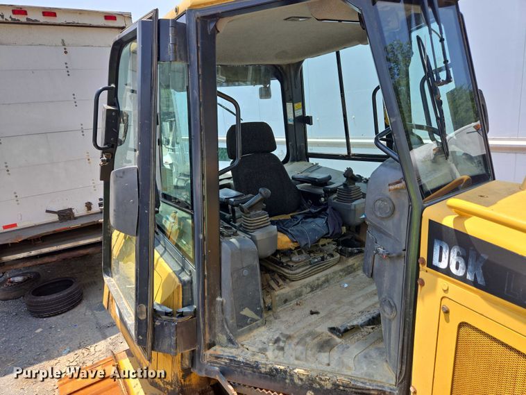 image for item YA0621 2008 Caterpillar D6K LGP dozer