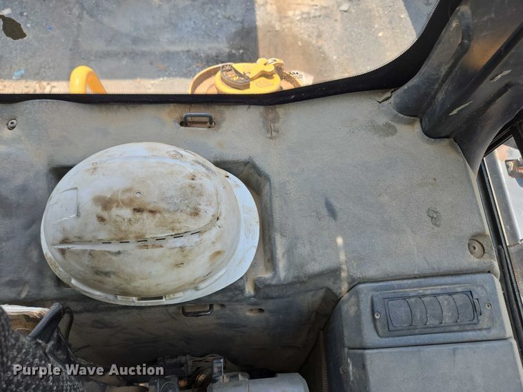 image for item YA0621 2008 Caterpillar D6K LGP dozer