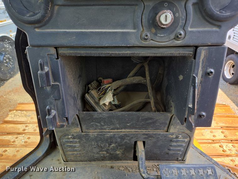 image for item YA0621 2008 Caterpillar D6K LGP dozer