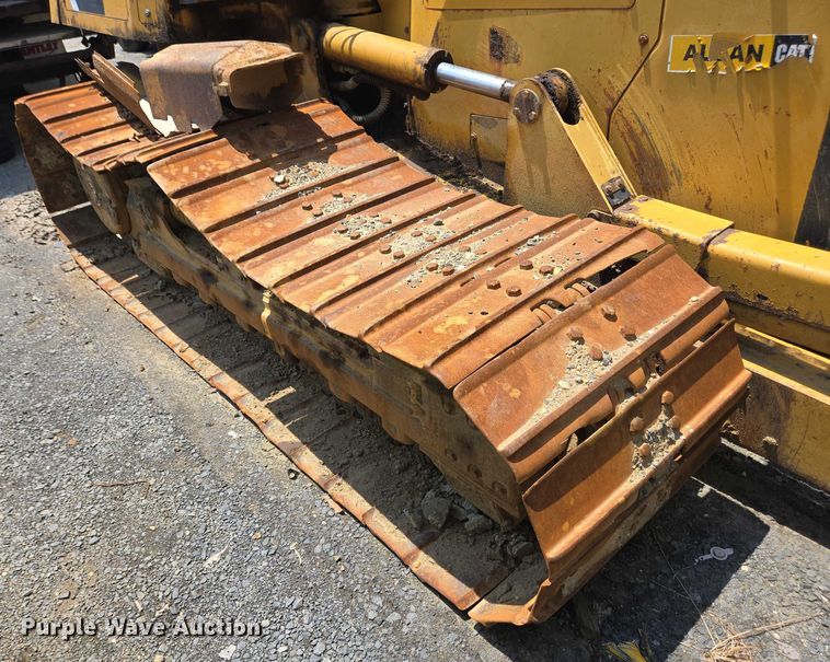 image for item YA0621 2008 Caterpillar D6K LGP dozer