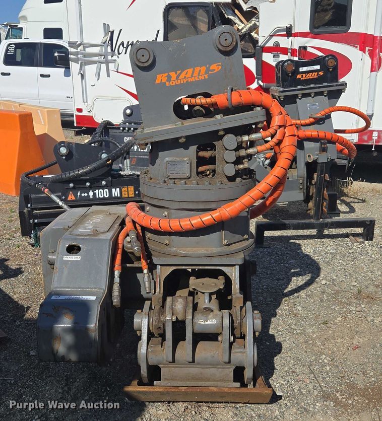 image for item YA0623 2022 Ryans Equipment excavator grapple chain saw