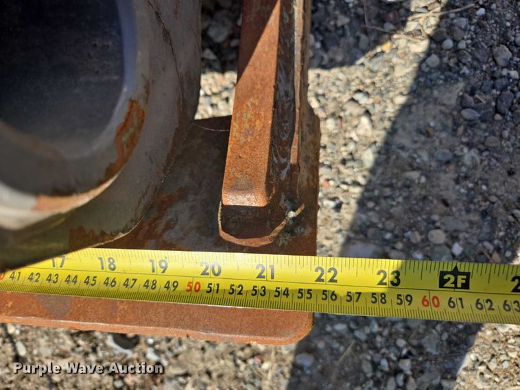 image for item YA0623 2022 Ryans Equipment excavator grapple chain saw