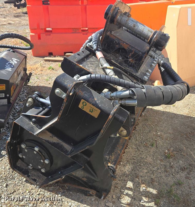 image for item YA0625 2021 Caterpillar HM210 excavator mulcher