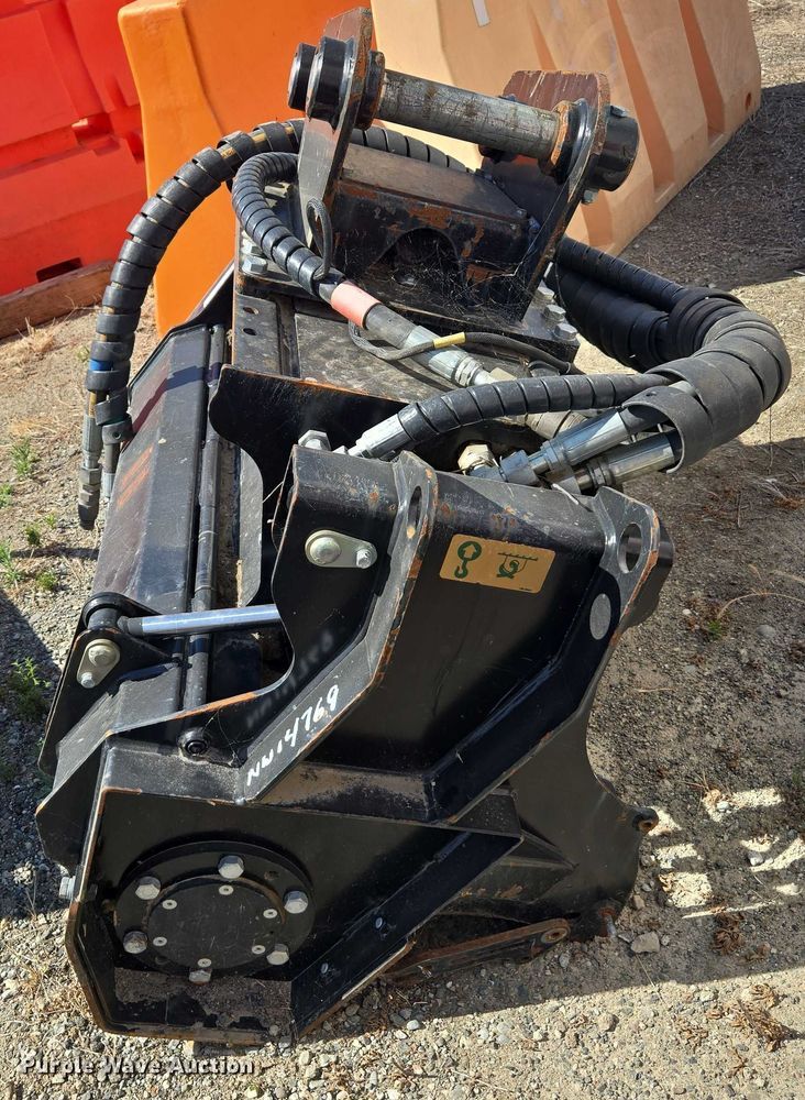 image for item YA0625 2021 Caterpillar HM210 excavator mulcher