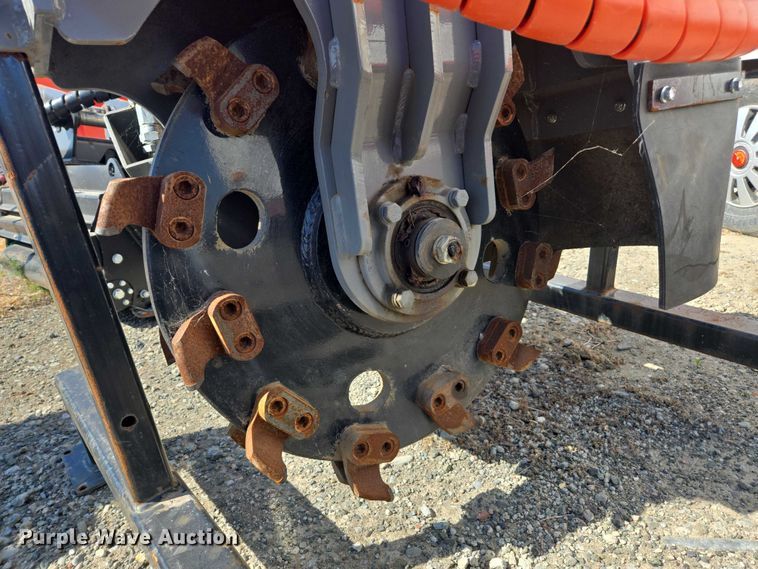 image for item YA0626 Ryans Equipment 510 excavator stump grinder