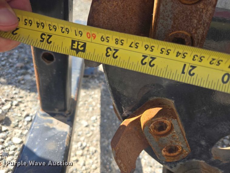 image for item YA0626 Ryans Equipment 510 excavator stump grinder