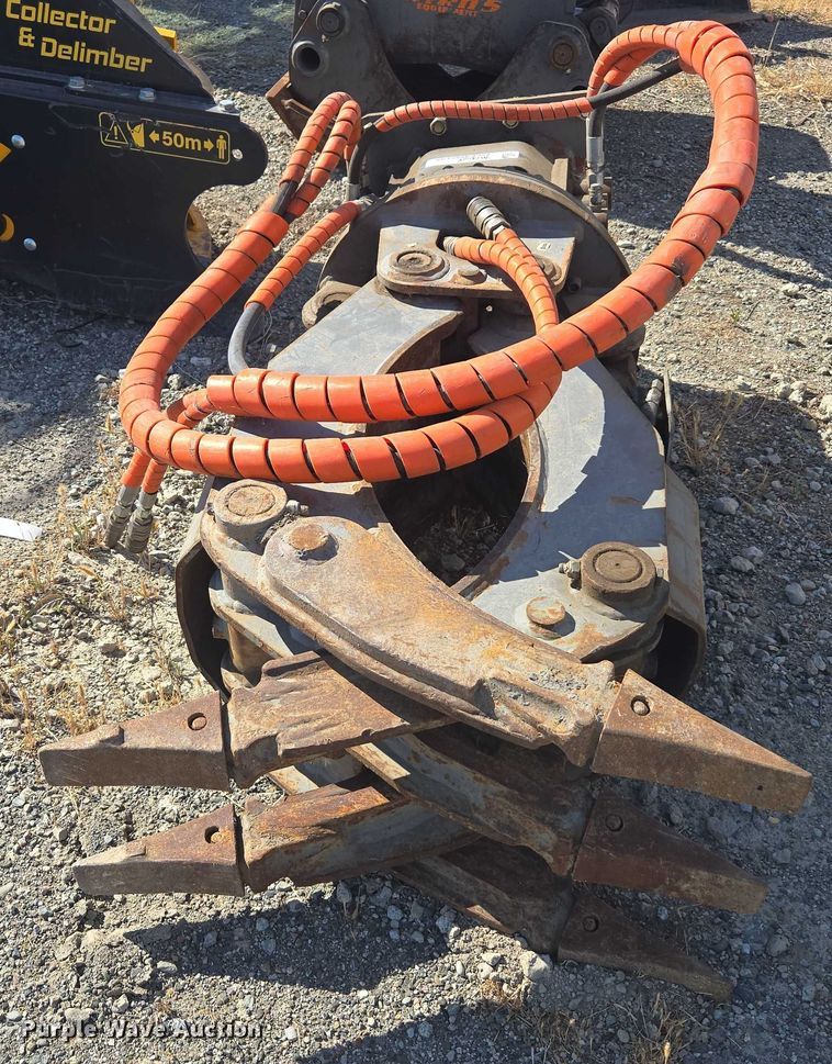 image for item YA0628 2022 Ryans Equipment excavator grapple
