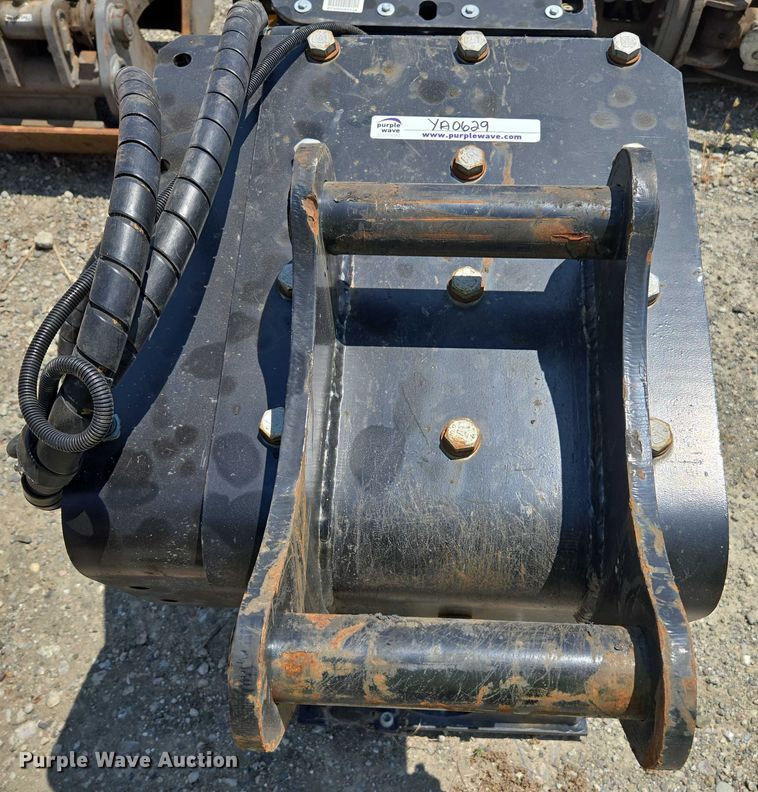 image for item YA0629 2021 TMK 300 excavator tree shear