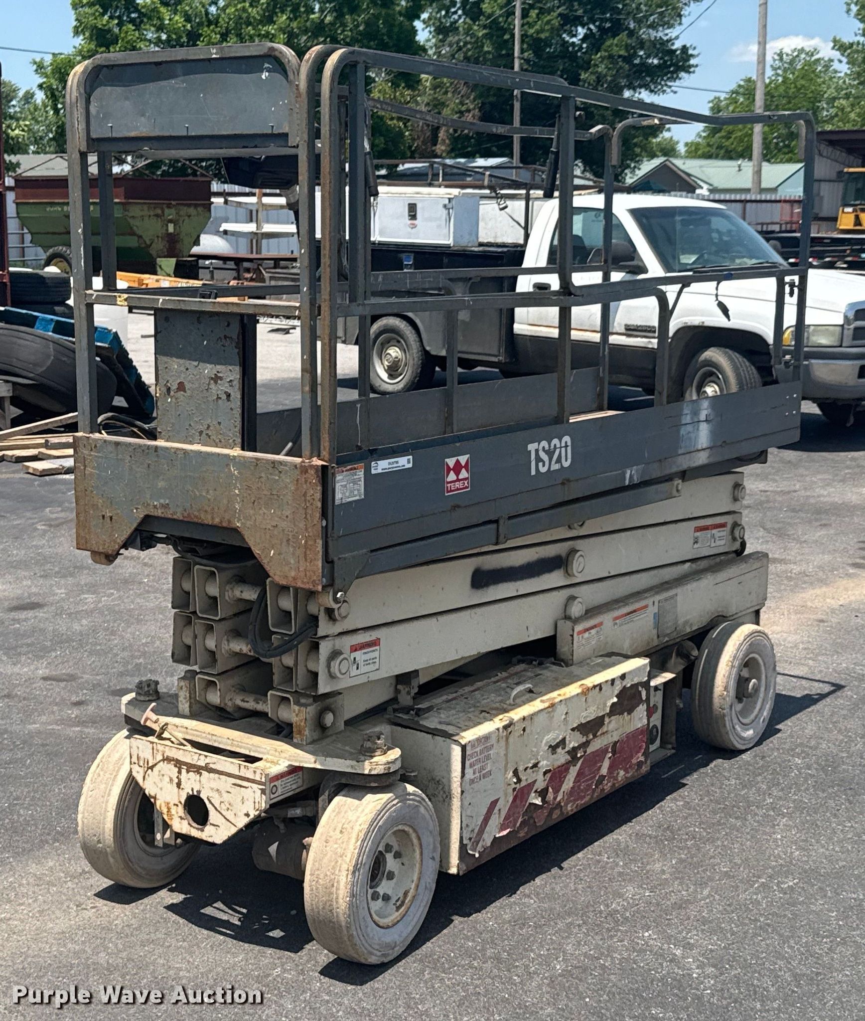 Terex TS20 scissor lift in Quapaw, OK | Item DU9796 for sale