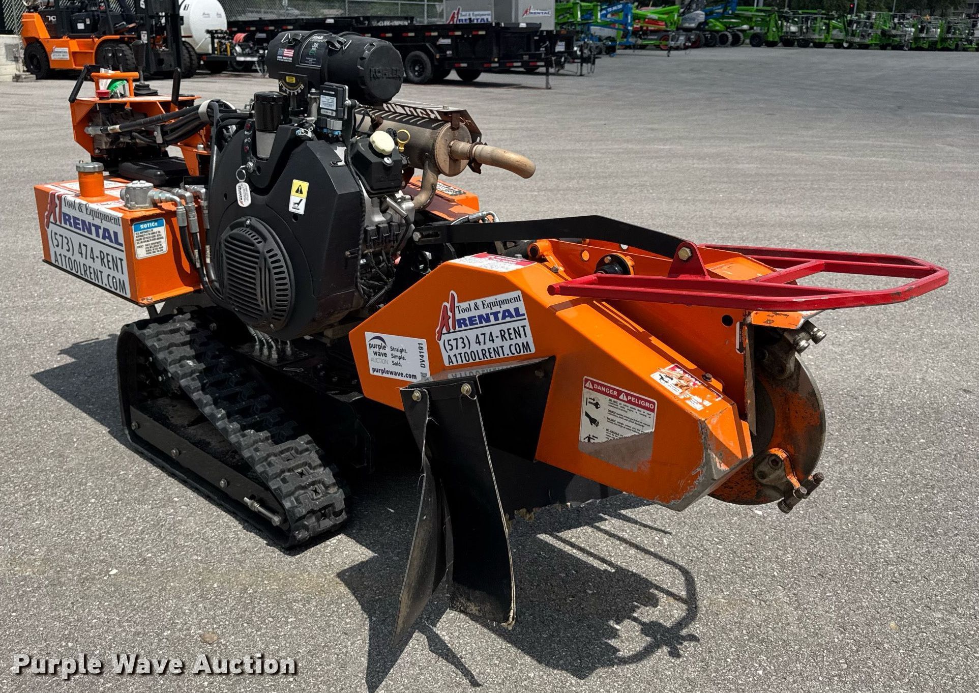 Bandit SG-40 stump grinder in Columbia, MO | Item DV4191