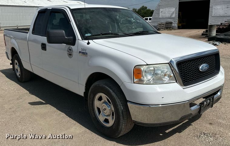 image for item DF8557 2007 Ford F150 SuperCab pickup truck