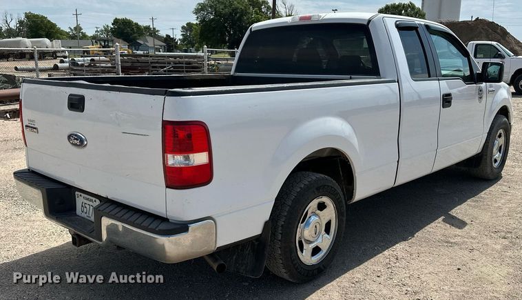 image for item DF8557 2007 Ford F150 SuperCab pickup truck